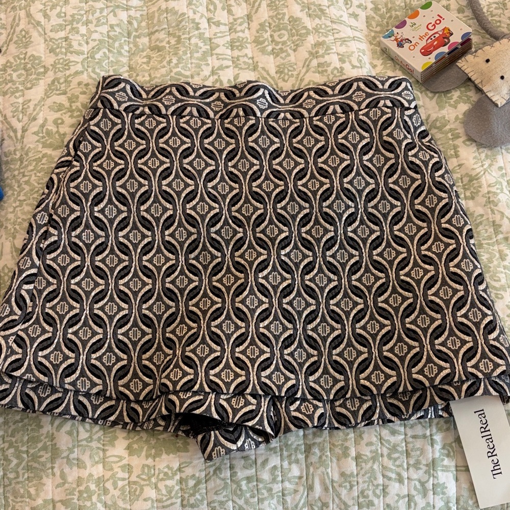 Maje Black & Cream Geometric Skort